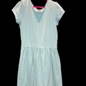 Girls knit dress size 12. Carter's. Short sleeved. Knee length. EUC